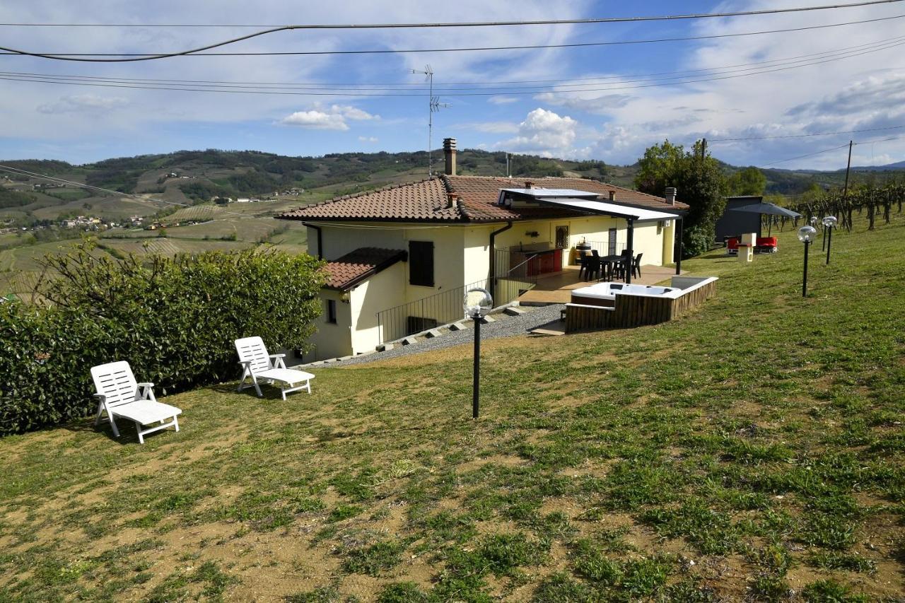 Casavacanzedezza Montecalvo Versiggia Dış mekan fotoğraf