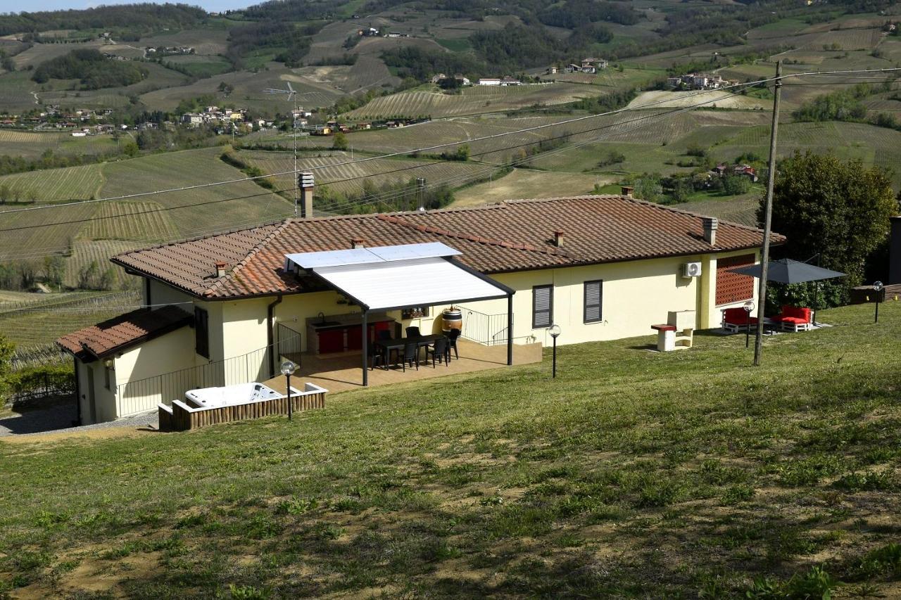 Casavacanzedezza Montecalvo Versiggia Dış mekan fotoğraf