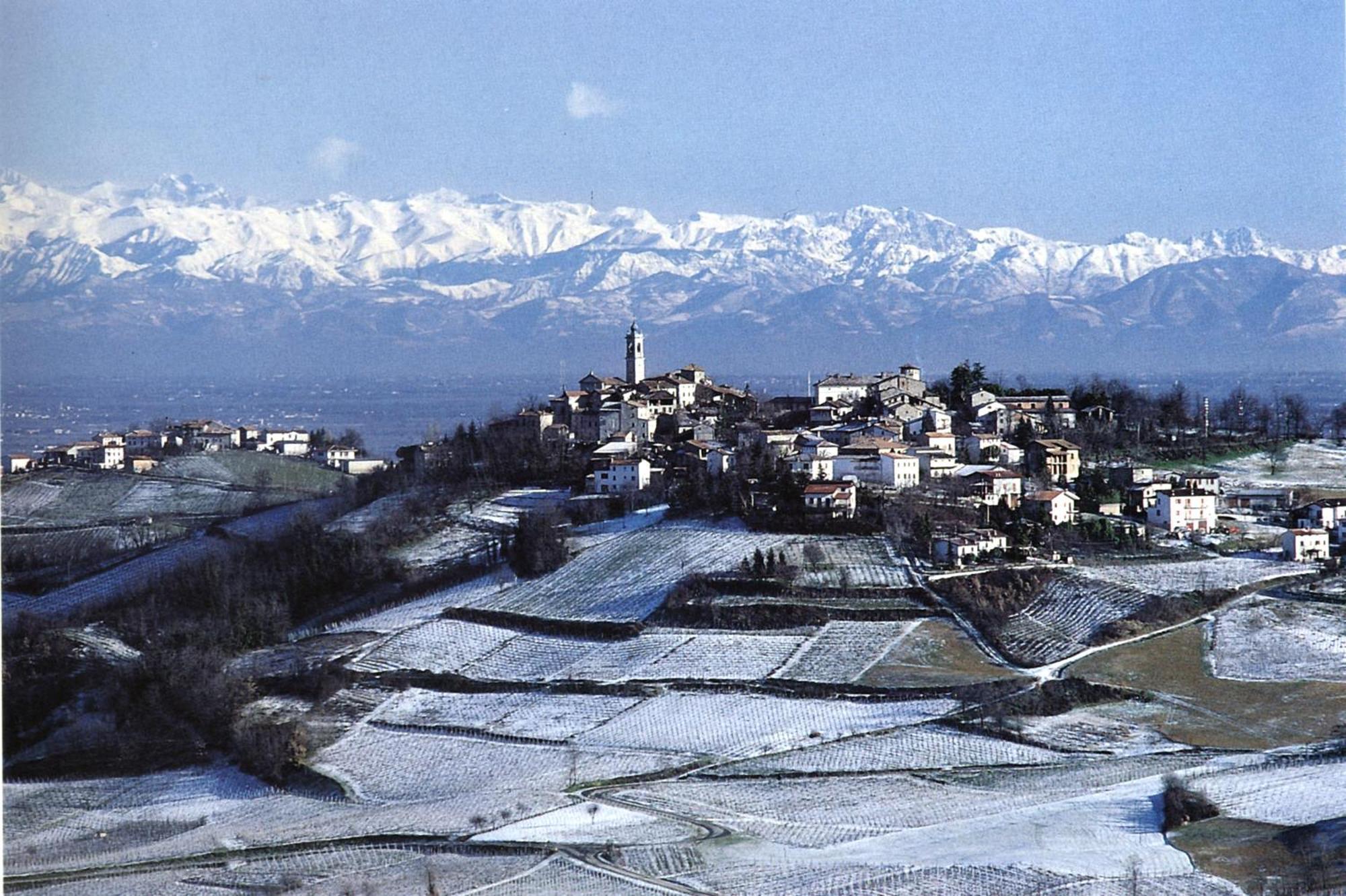 Casavacanzedezza Montecalvo Versiggia Dış mekan fotoğraf