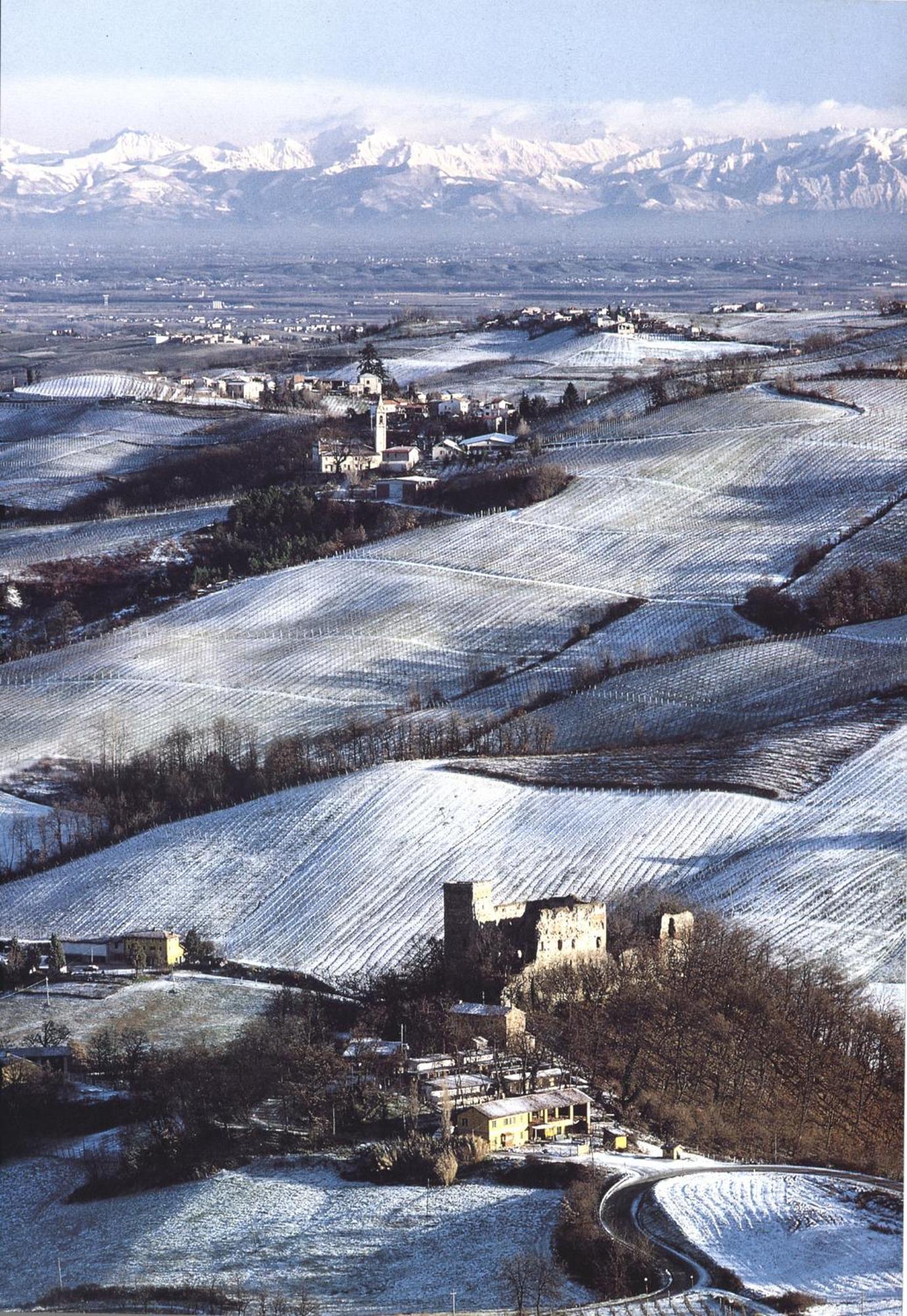 Casavacanzedezza Montecalvo Versiggia Dış mekan fotoğraf