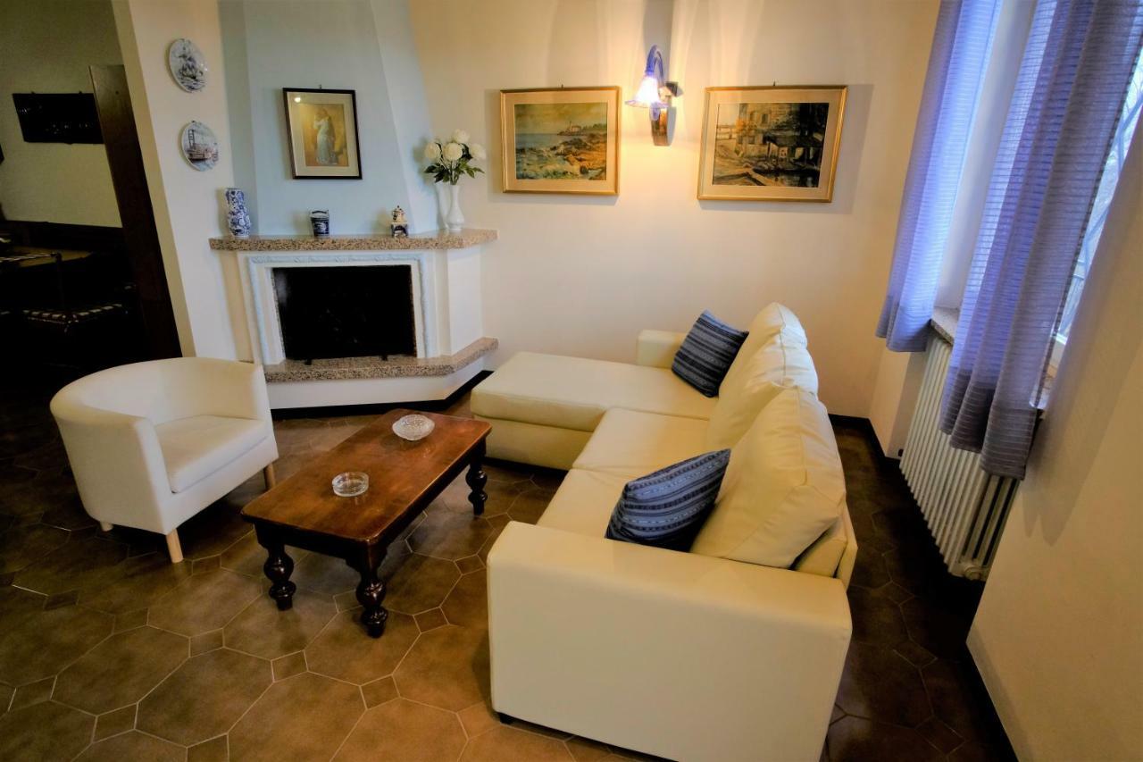 Casavacanzedezza Montecalvo Versiggia Dış mekan fotoğraf