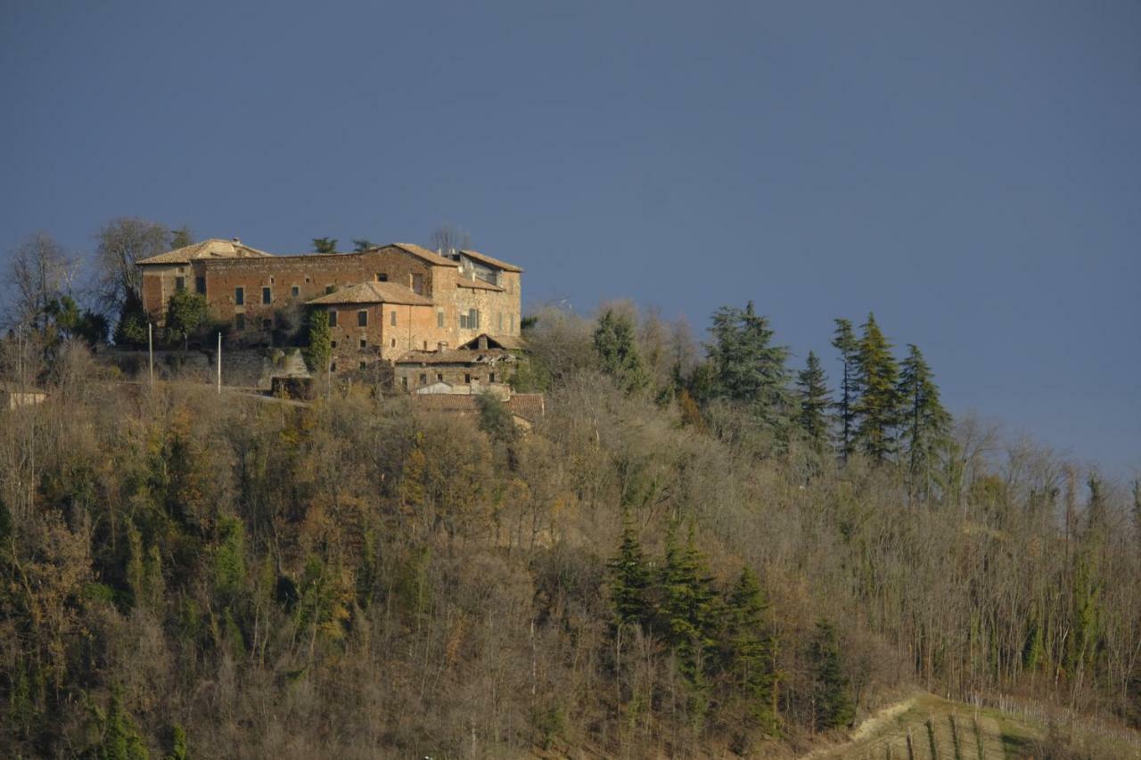 Casavacanzedezza Montecalvo Versiggia Dış mekan fotoğraf