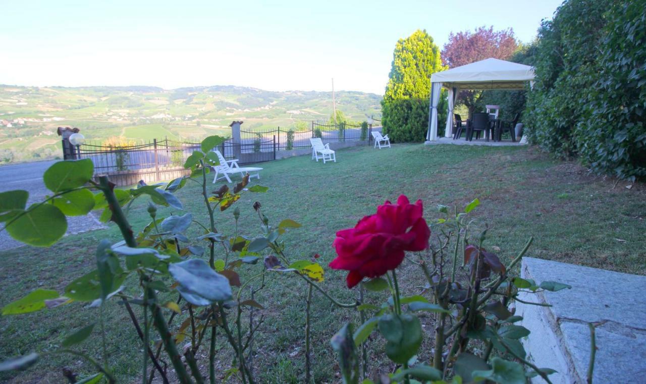 Casavacanzedezza Montecalvo Versiggia Dış mekan fotoğraf